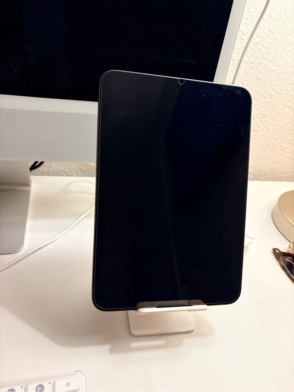 Apple iPad mini 6th generation- space gray